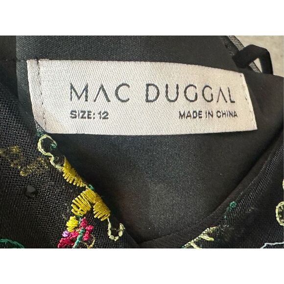 Mac Duggal NWT size 12 black EMBROIDERED ILLUSION GOWN style 79479 - Picture 14 of 16